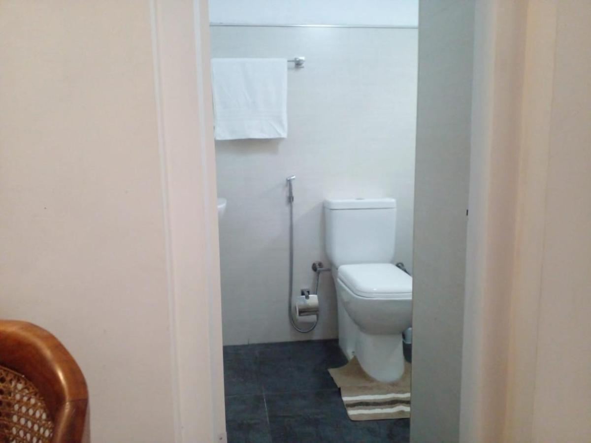 The Tourist Balcony Apartment Negombo Luaran gambar